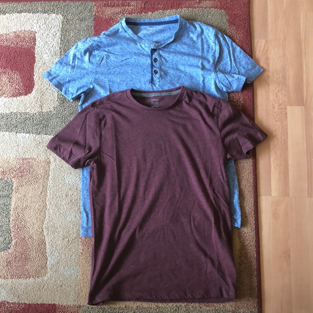 Bundle of Old Navy T-shirts